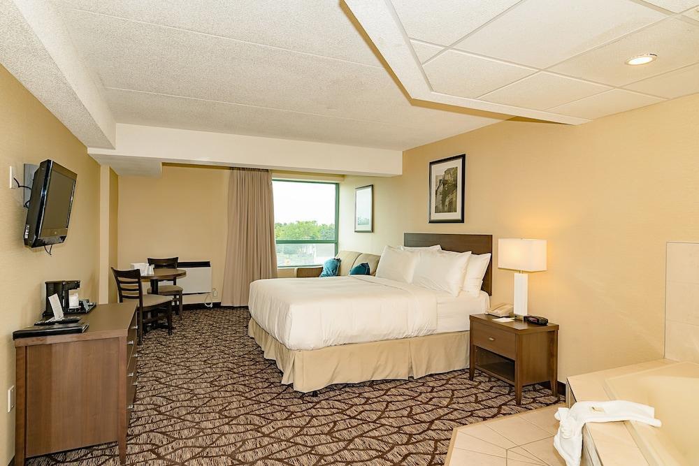 Days Inn By Wyndham Niagara Falls Lundys Lane Exterior photo